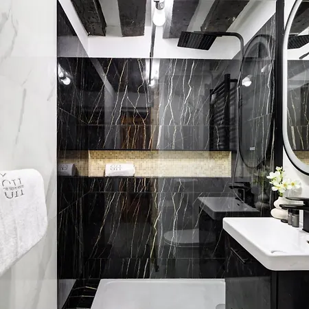 Apartment Marie Stuart Montorgueil Elegance Paris