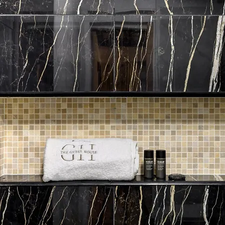 Marie Stuart Montorgueil Elegance Paris